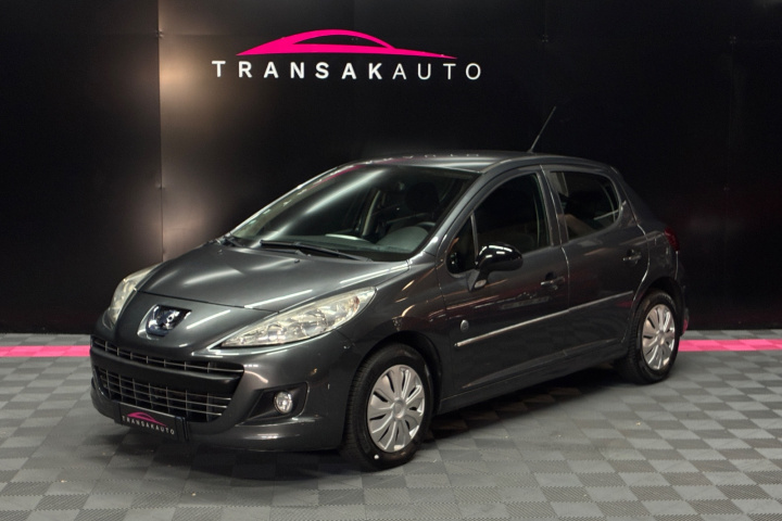 PEUGEOT 207