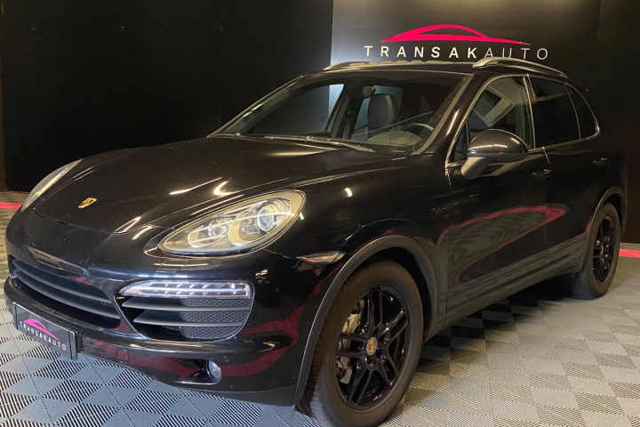 PORSCHE CAYENNE