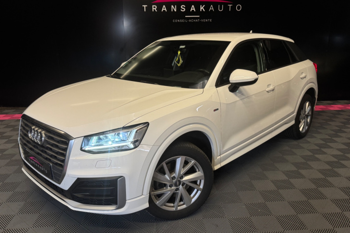 AUDI Q2